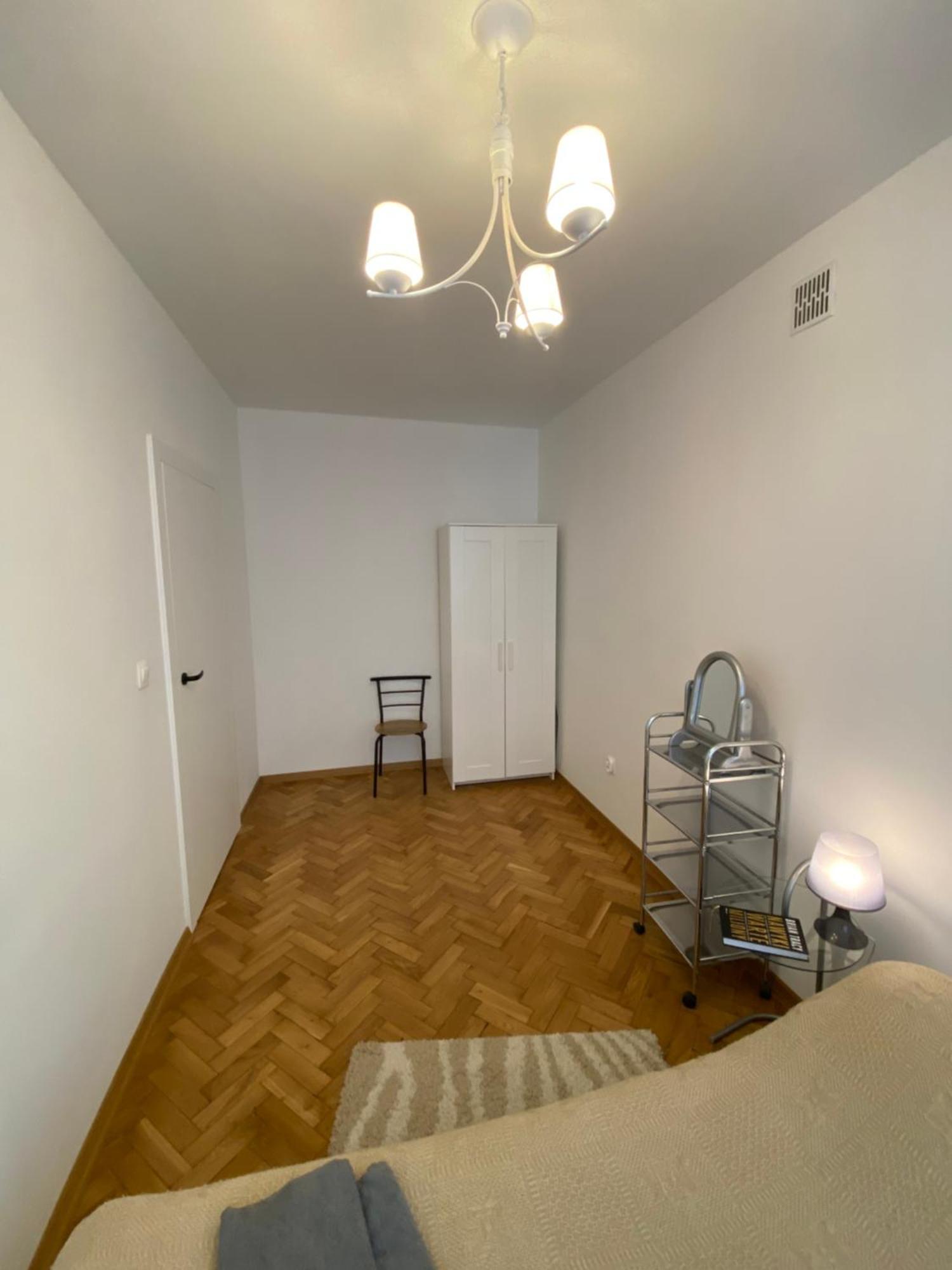 Ohmyhome - Plac Pieciu Rogow - Centrum Warschau Exterior foto