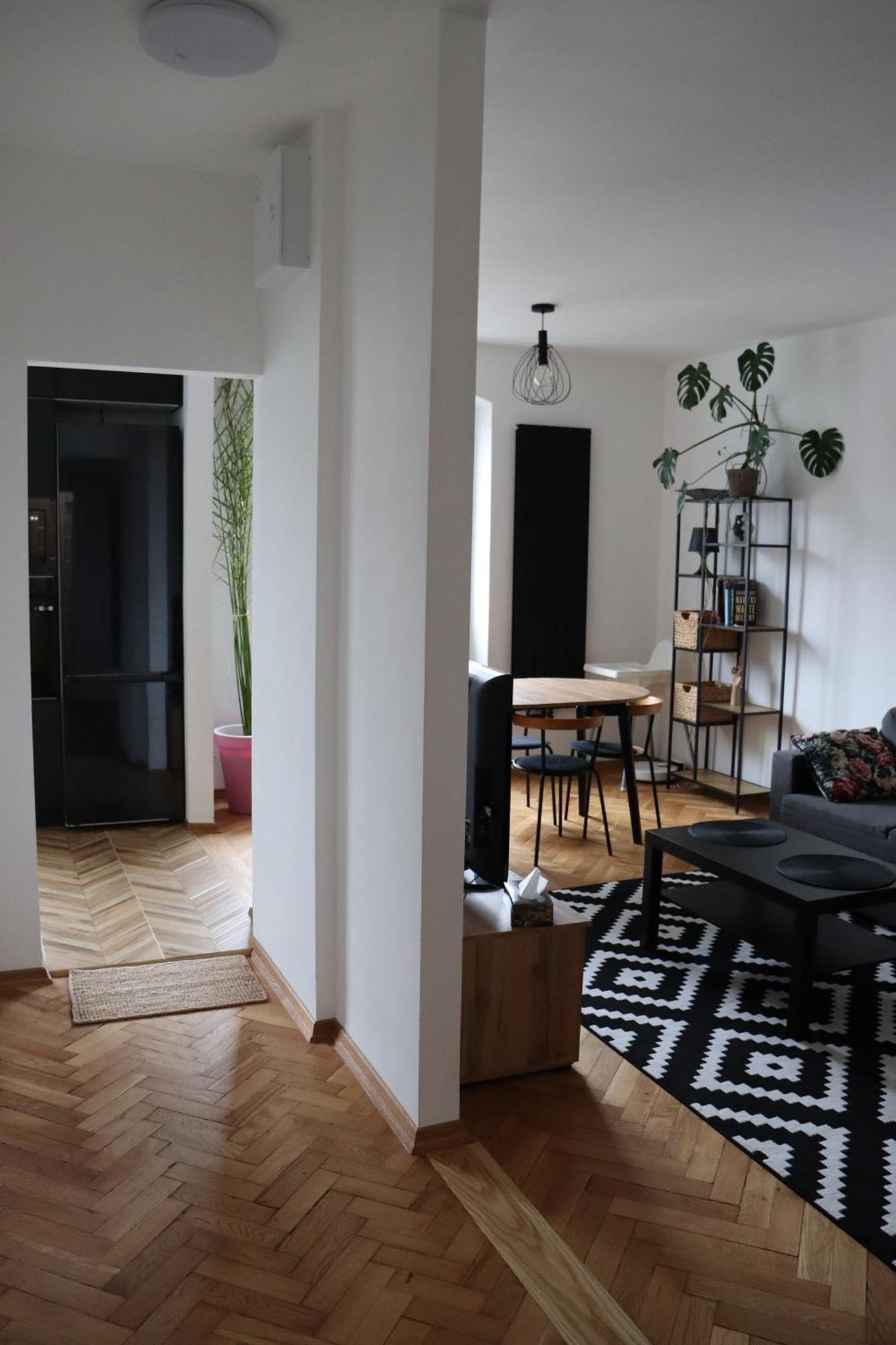 Ohmyhome - Plac Pieciu Rogow - Centrum Warschau Exterior foto